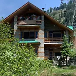 The Green Mountain Lodge